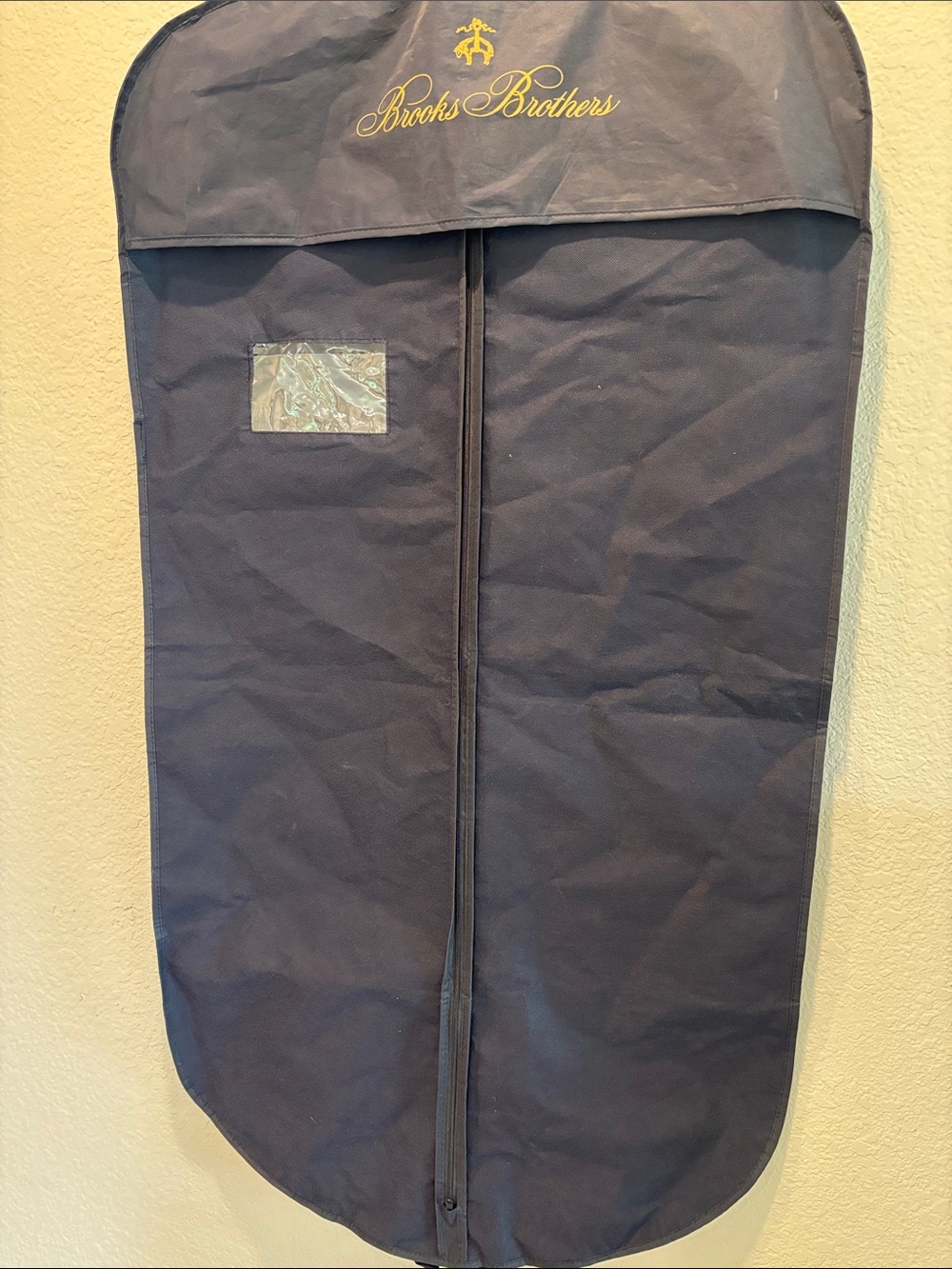 Brooks Brothers Men’s Navy Suit Garment Bag